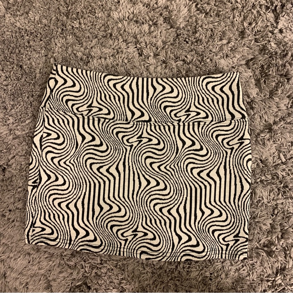 urban outfitters mini skirt